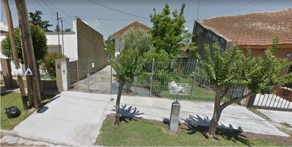 DEPARTAMENTO EN VENTA SOBRE AVENIDA 