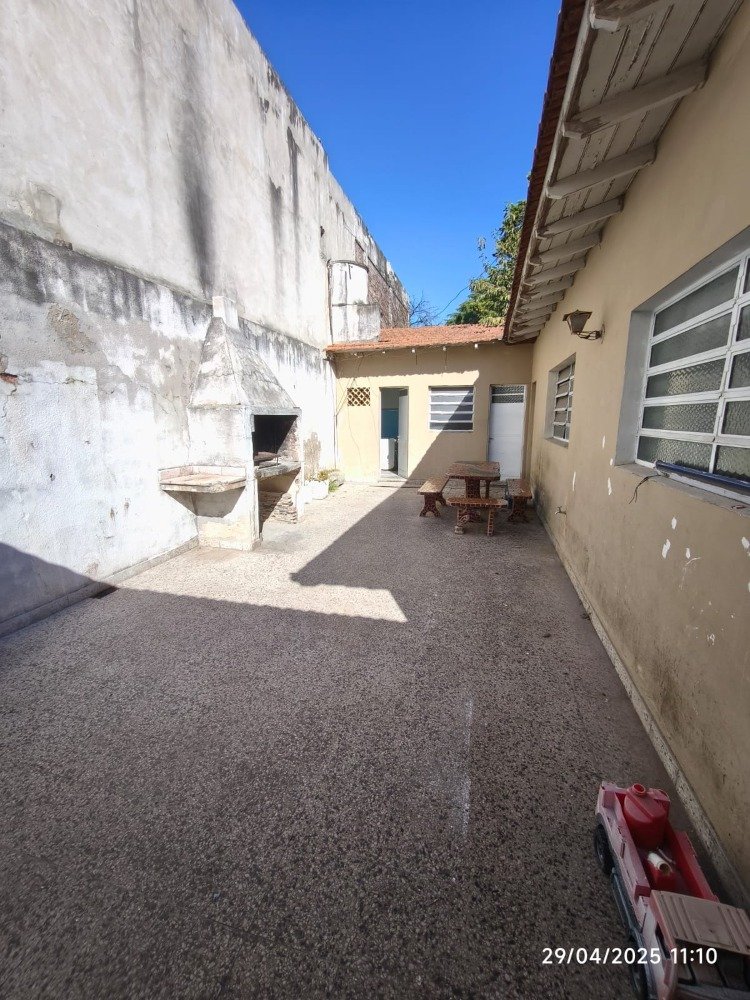 CASA EN VENTA EN CENTRO DE MONTE GRANDE