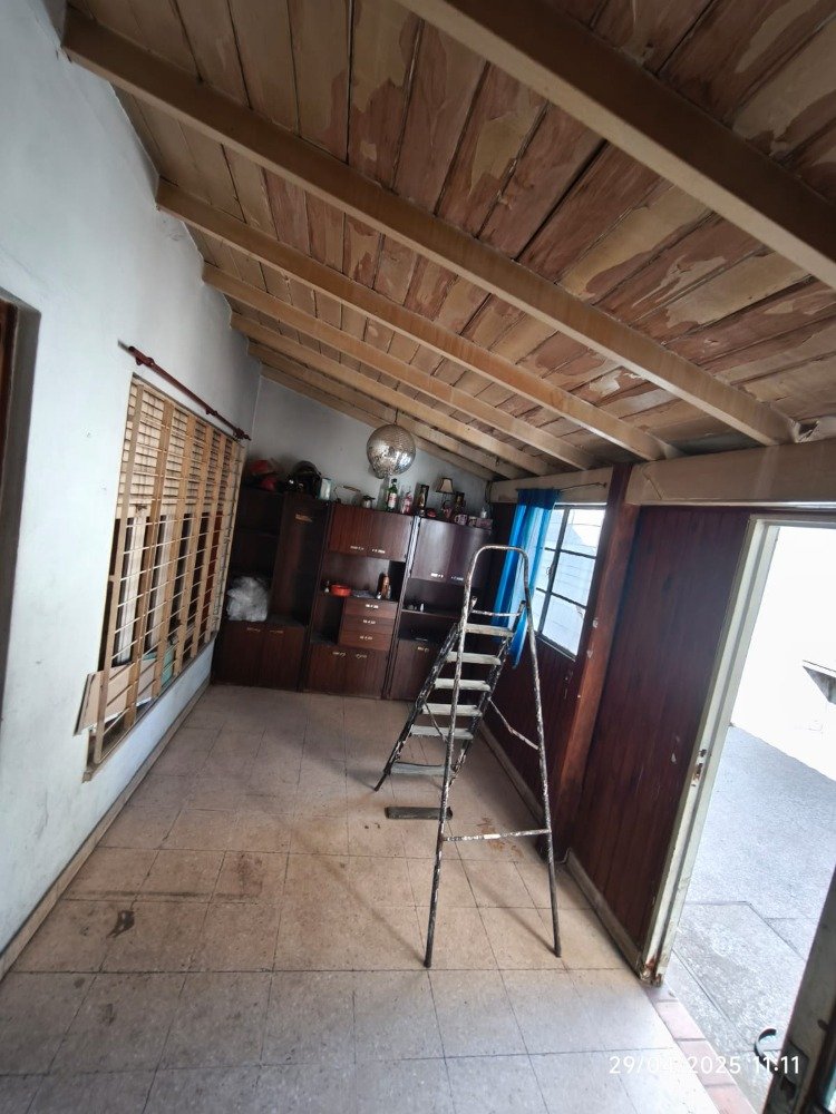 CASA EN VENTA EN CENTRO DE MONTE GRANDE