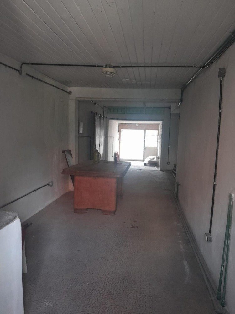 LOCAL COMERCIAL EN MONTE GRANDE