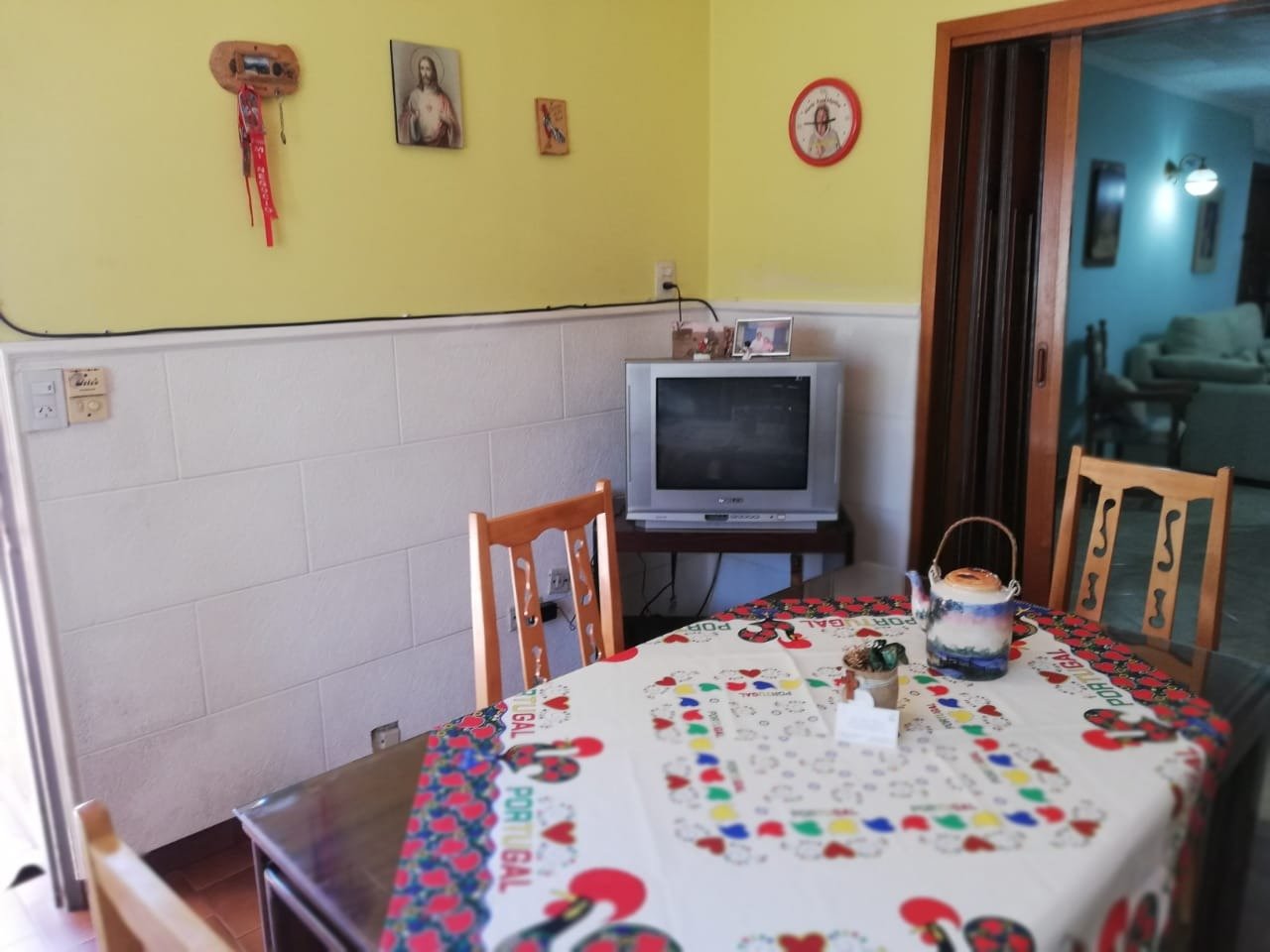 CASA 4 AMBIENTES EN VENTA EN MONTE GRANDE 
