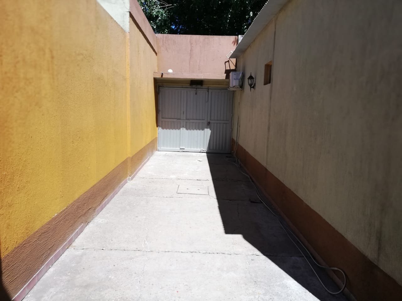 CASA 4 AMBIENTES EN VENTA EN MONTE GRANDE 