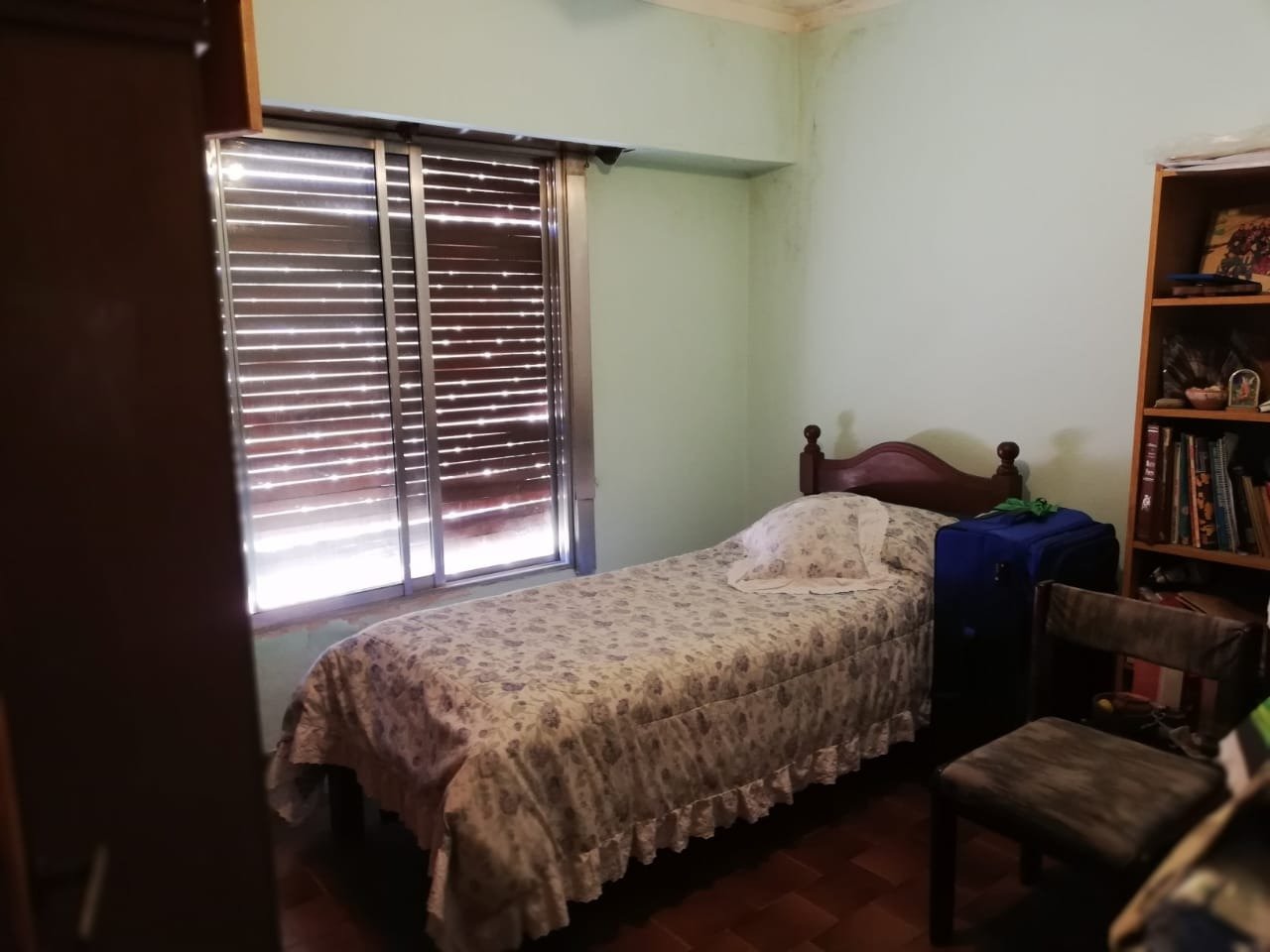 CASA 4 AMBIENTES EN VENTA EN MONTE GRANDE 