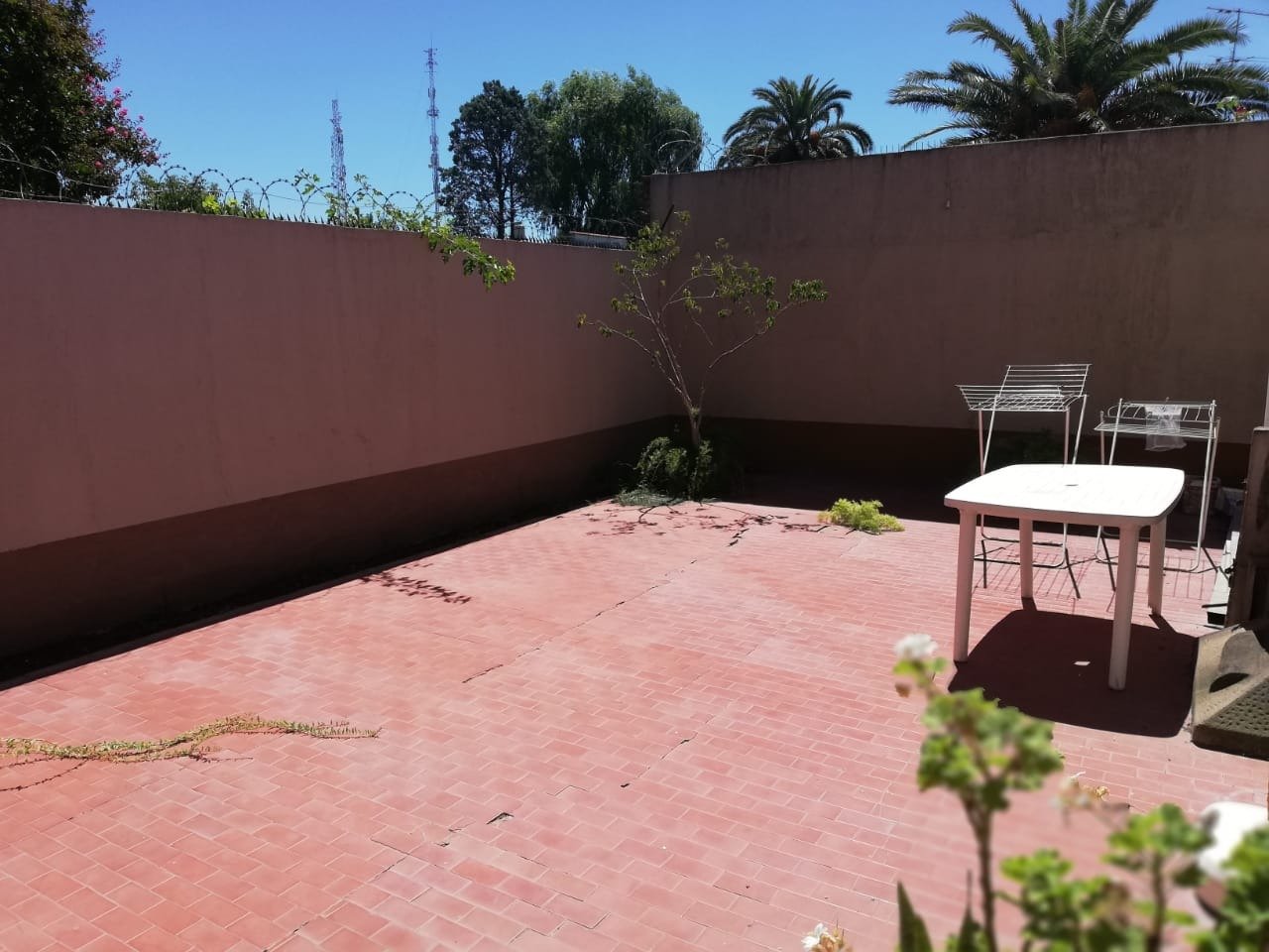 CASA 4 AMBIENTES EN VENTA EN MONTE GRANDE 