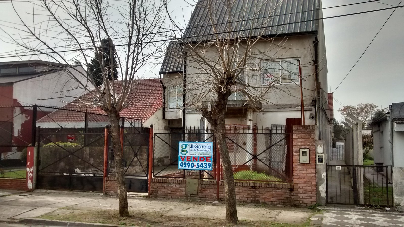CHALET A TERMINAR EN VENTA 