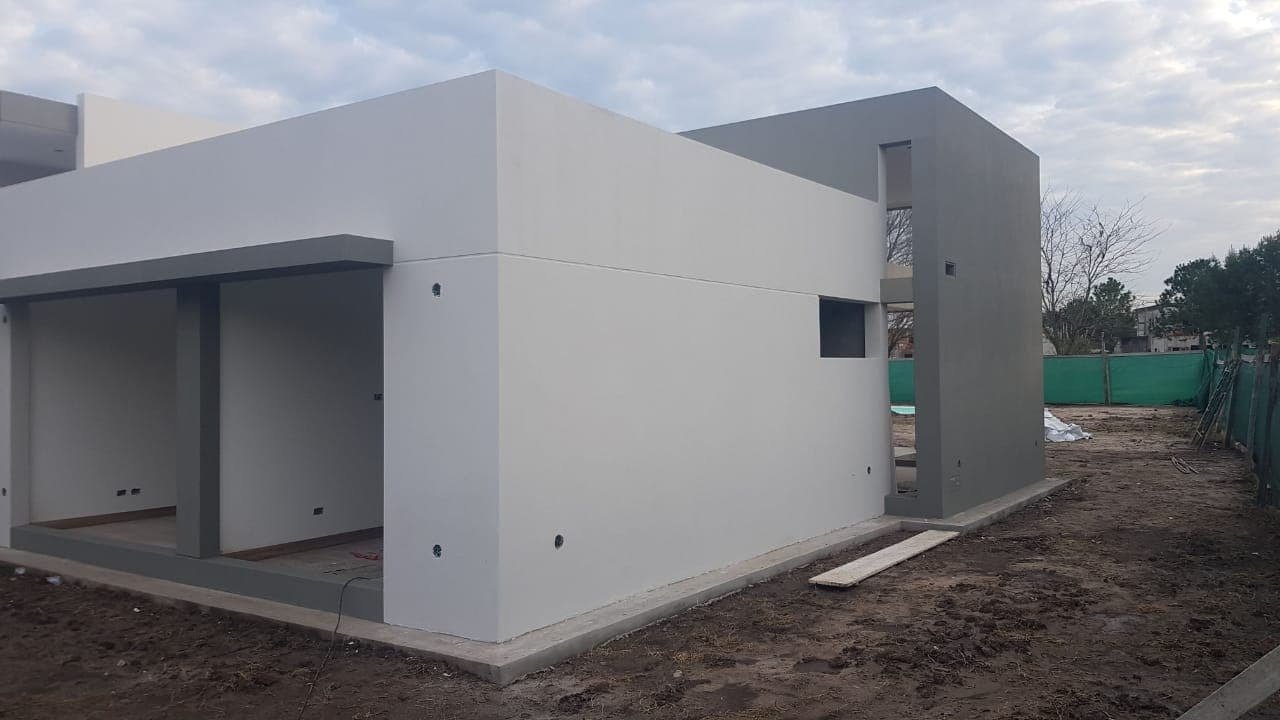 INMUEBLE DE CATEGORÍA EN VENTA 
