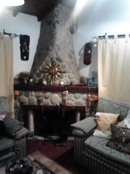 CASA +4 AMBIENTES EN VENTA 
