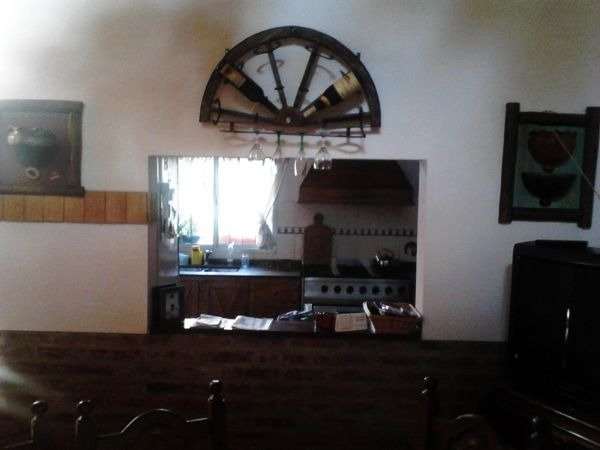 CASA +4 AMBIENTES EN VENTA 