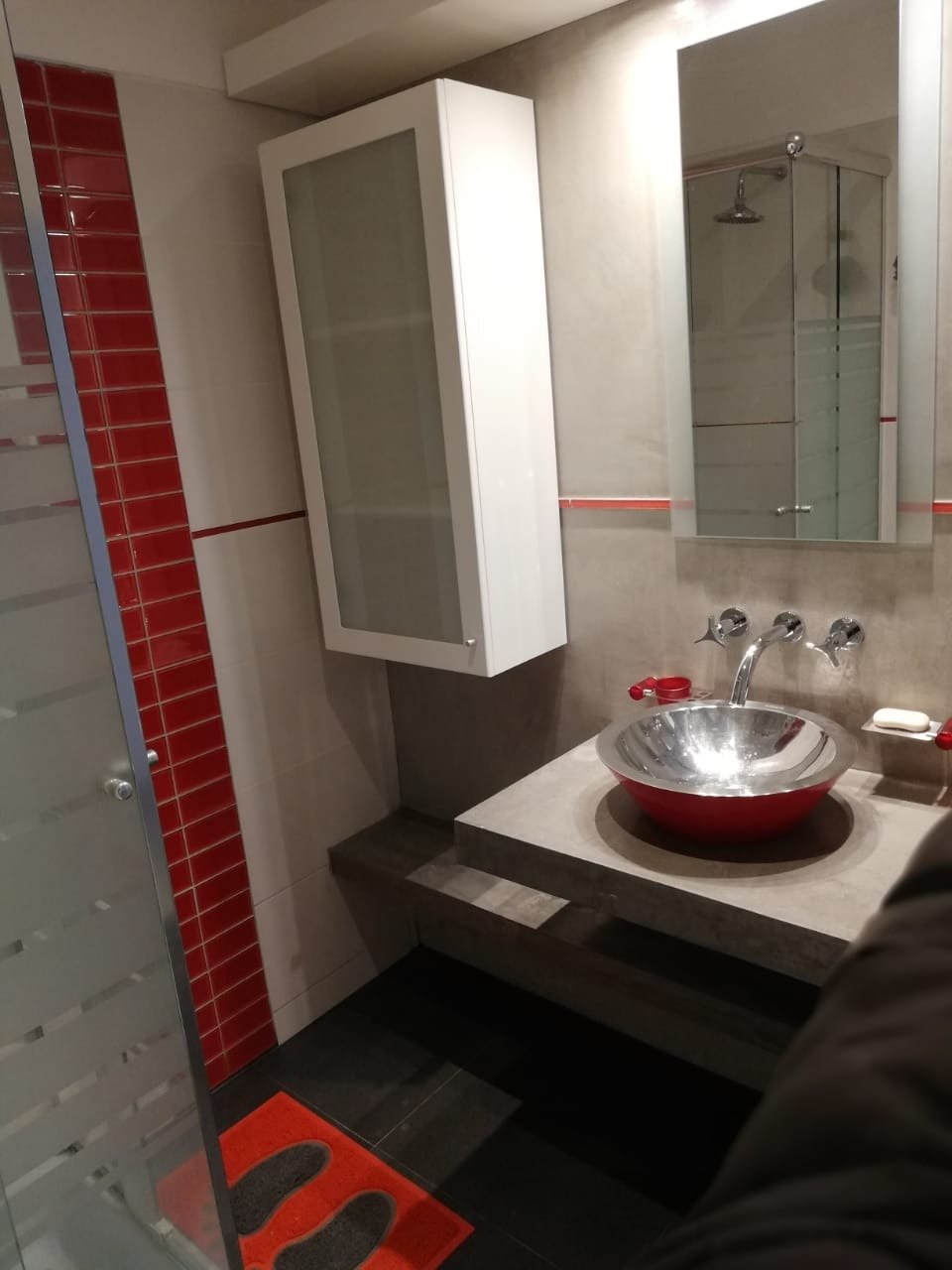 SEMIPISO DE CATEGORÍA EN VENTA 