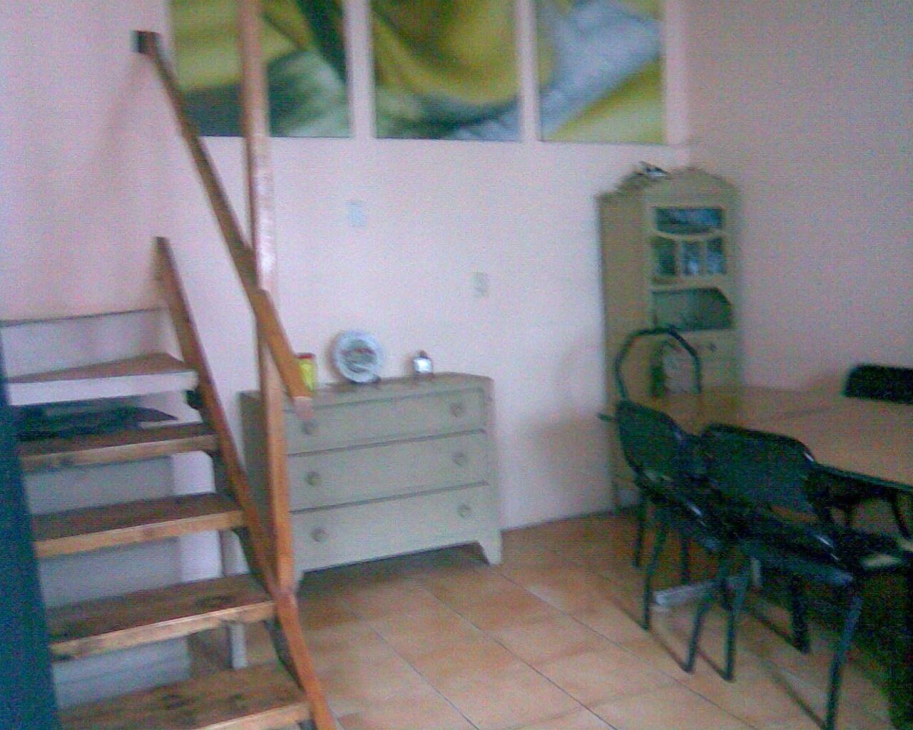 LOCAL CON VIVINEDA EN VENTA 