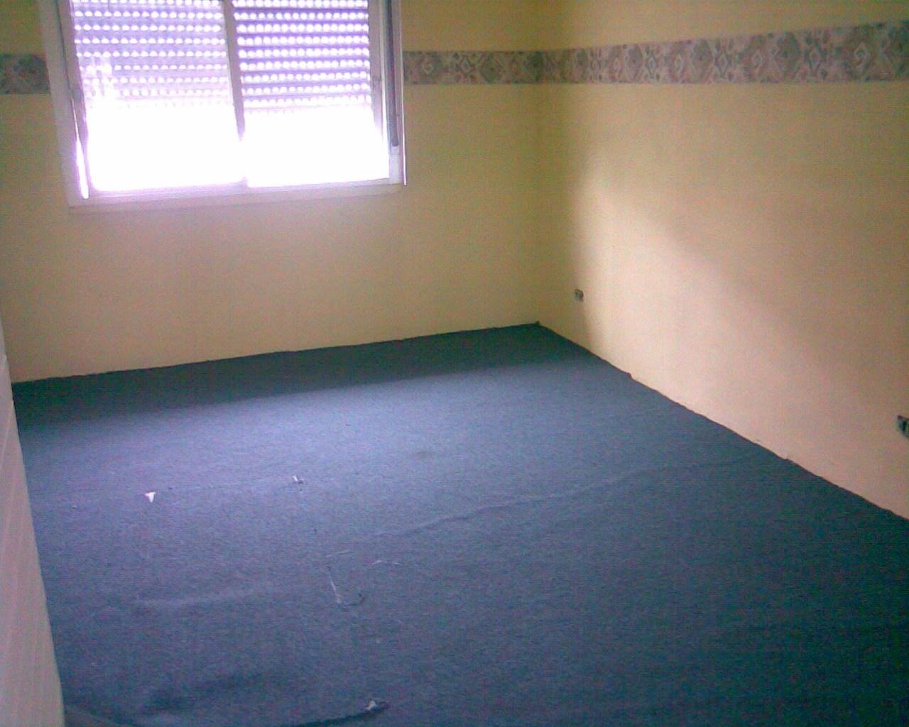 LOCAL CON VIVINEDA EN VENTA 