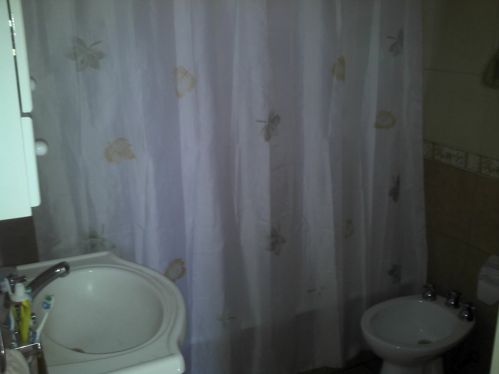 LOCAL CON VIVIENDA EN VENTA 