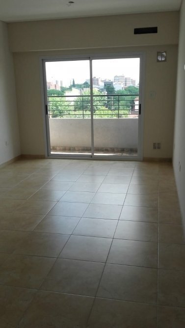MONOAMBIENTE EN EDIFICIO HORUS 